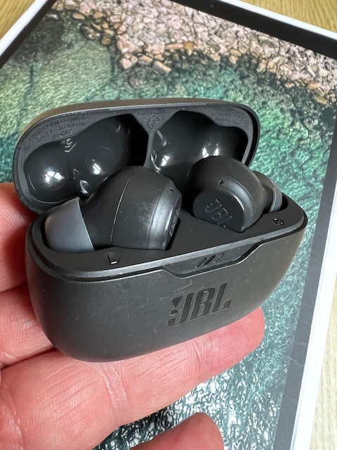 Bezdrôtové slúchadlá s mikrofónom JBL wave Beam /best cena/