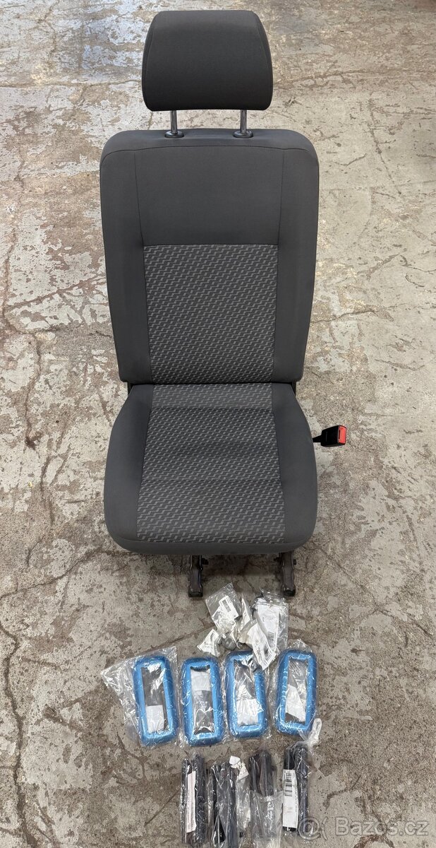 Sedadlo jednosedačka Volkswagen T5 Caravelle 2. řada