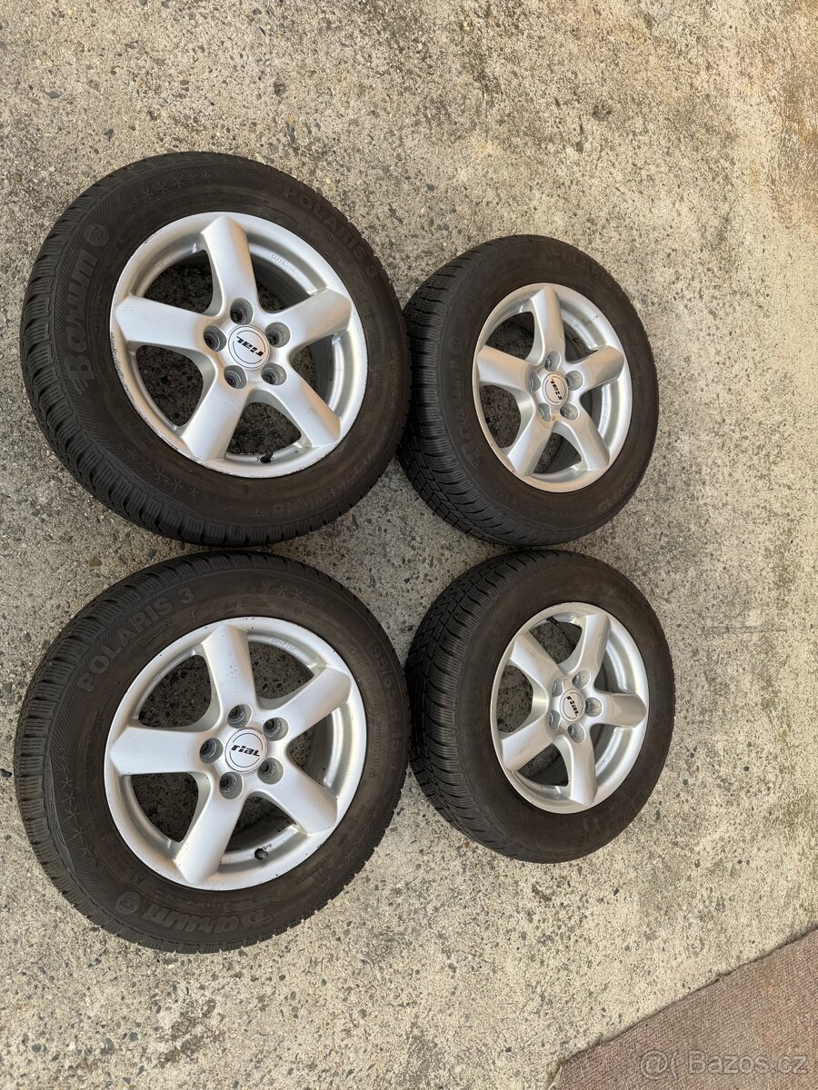 Alu kola se zimní pneu 195/65R15