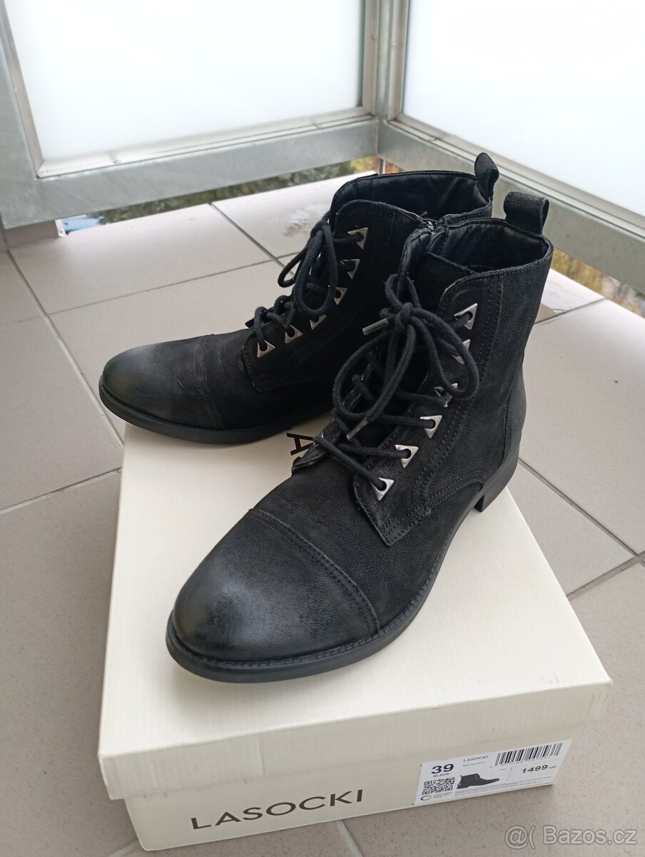 Dámské kotníkové kožené