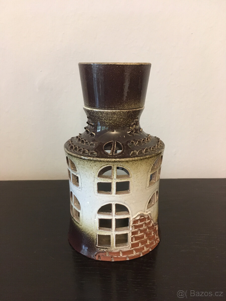 Keramický svícen na vonný olej