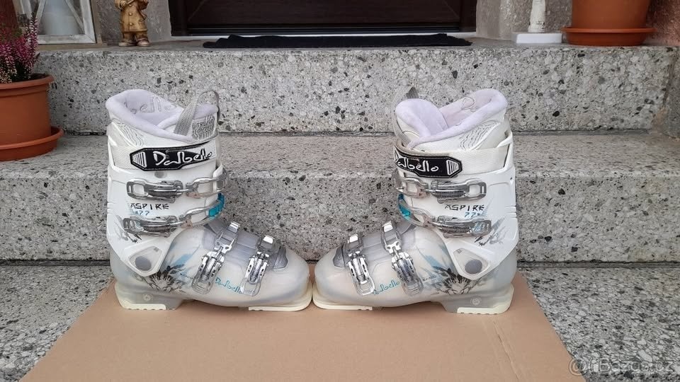 Kvalitní lyžáky Dalbello vel.41