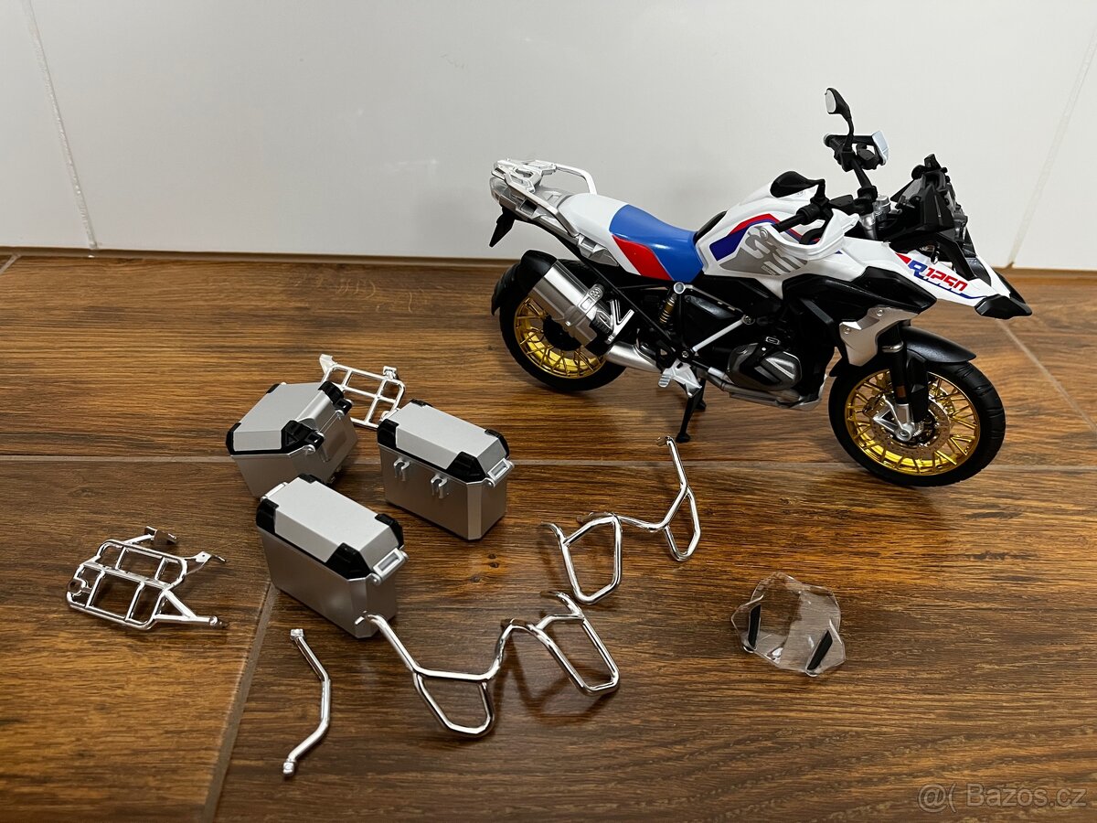 BMW GS 1250 R, 1:9