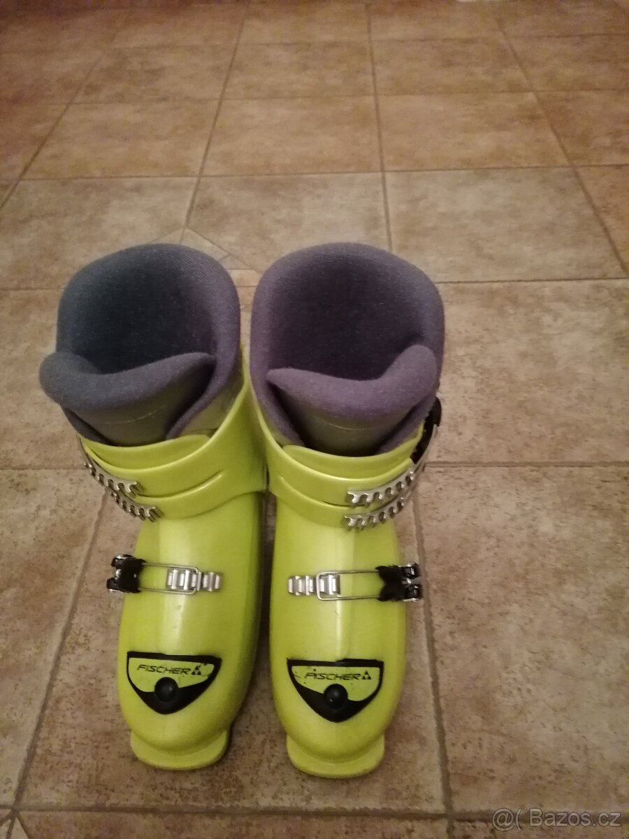 Juniorské lyžáky Fischer vel. 24,5 cm (245)