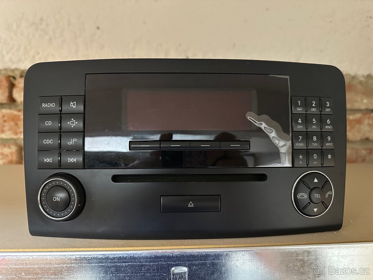 Auto rádio Mercedes W164 (ML280)