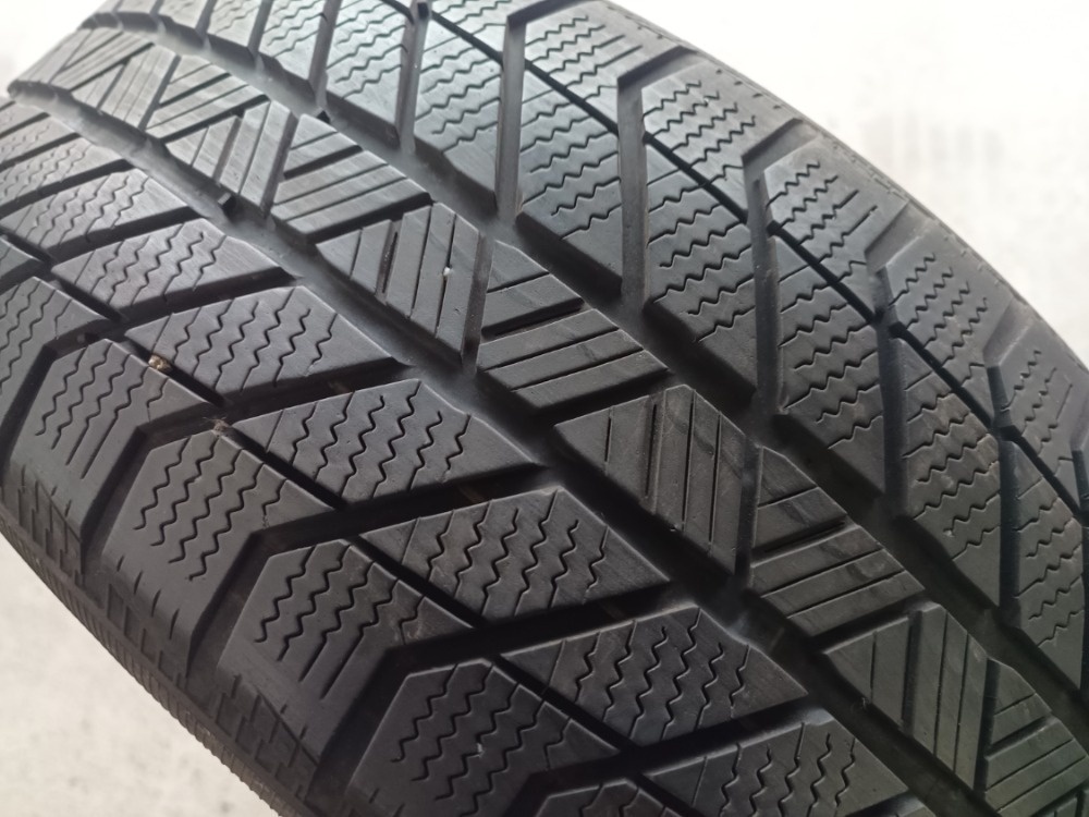 205/55 R17 PLATIN (3723)