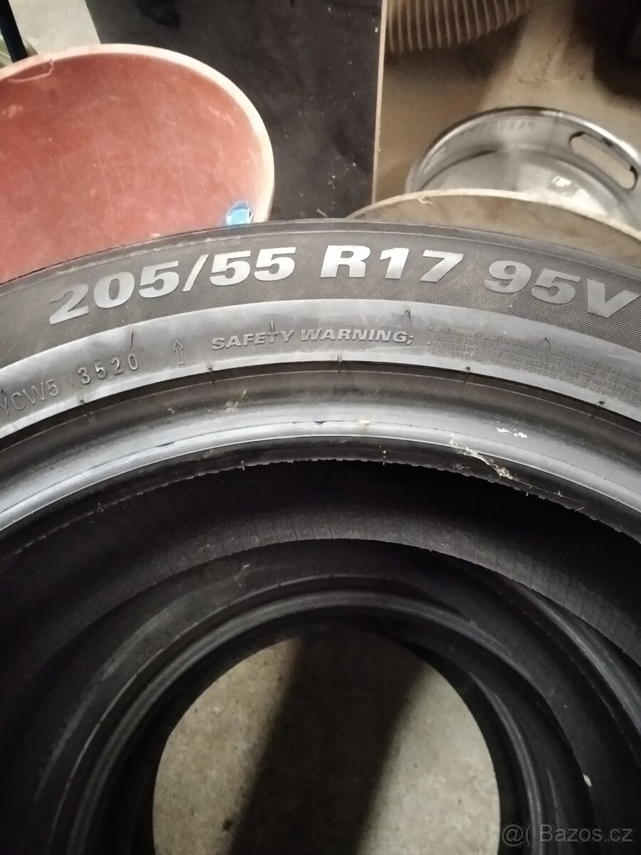 205/55/17 zimni