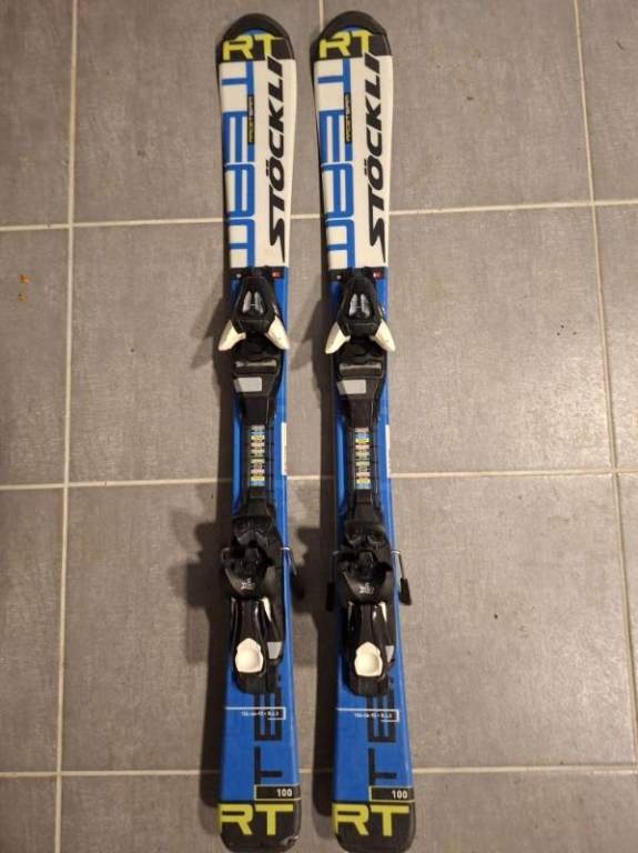 Dětské lyže Stöckli RT100