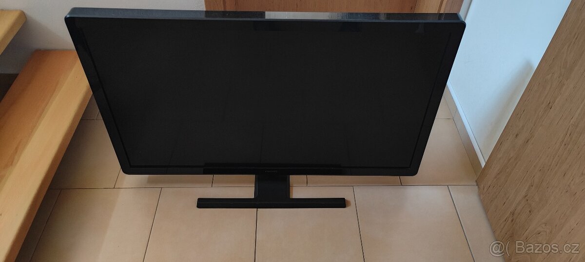 TV Philips 107 cm