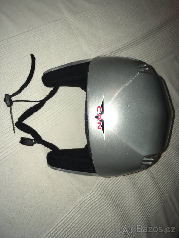 Lyžařská helma V Can VS600 velikost L