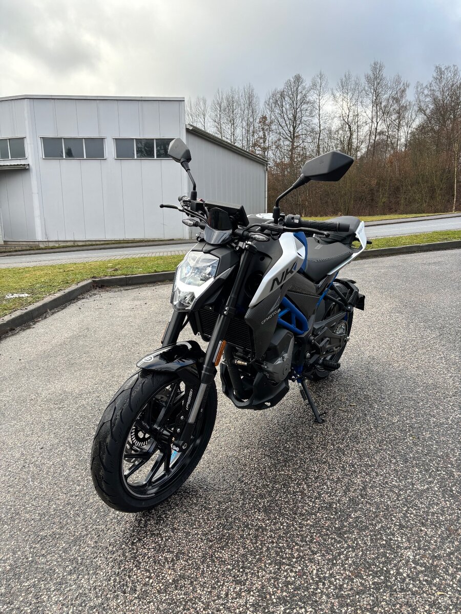 CF MOTO 300 NK - Skladem