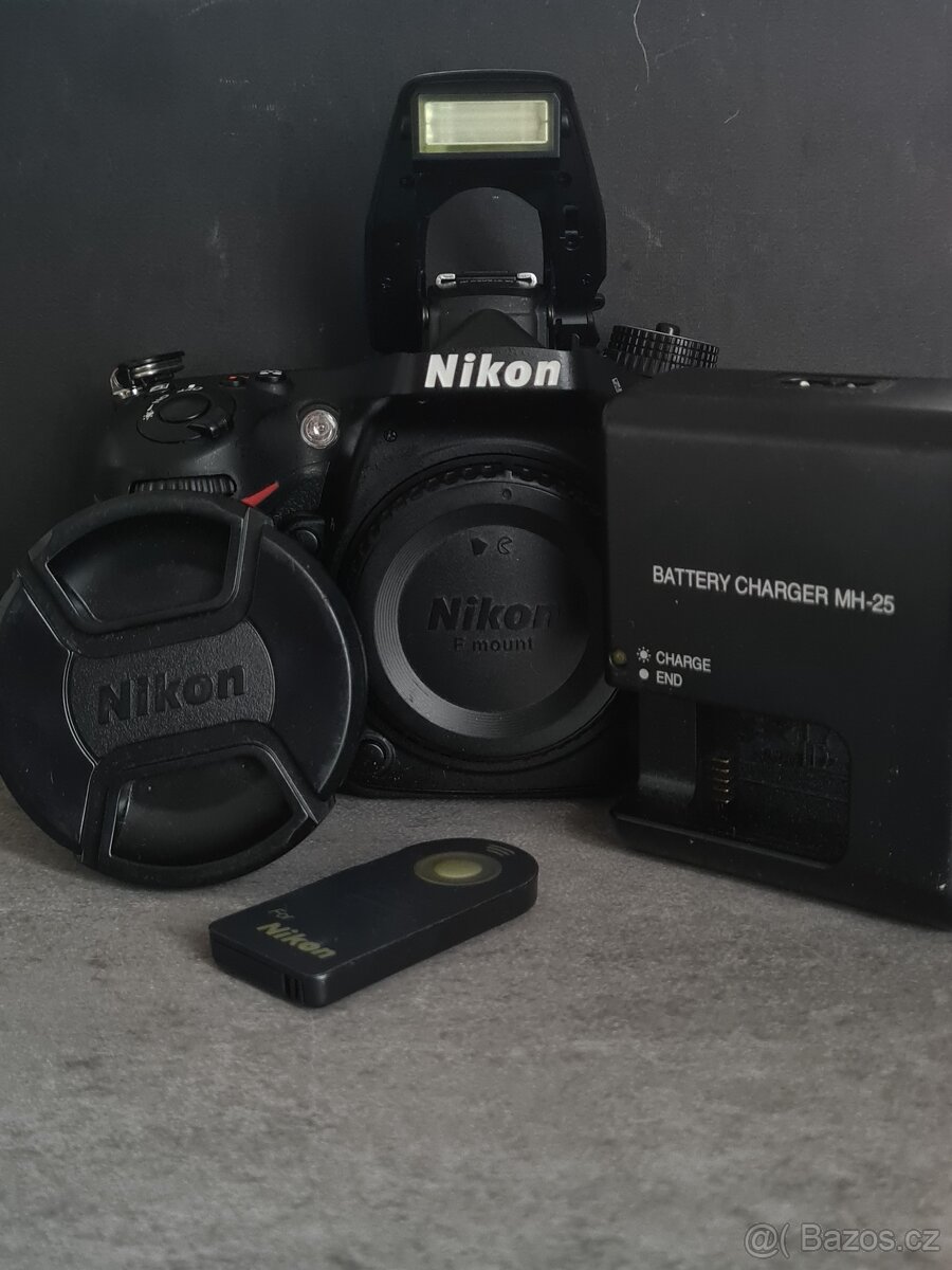 Nikon D7100 Tělo