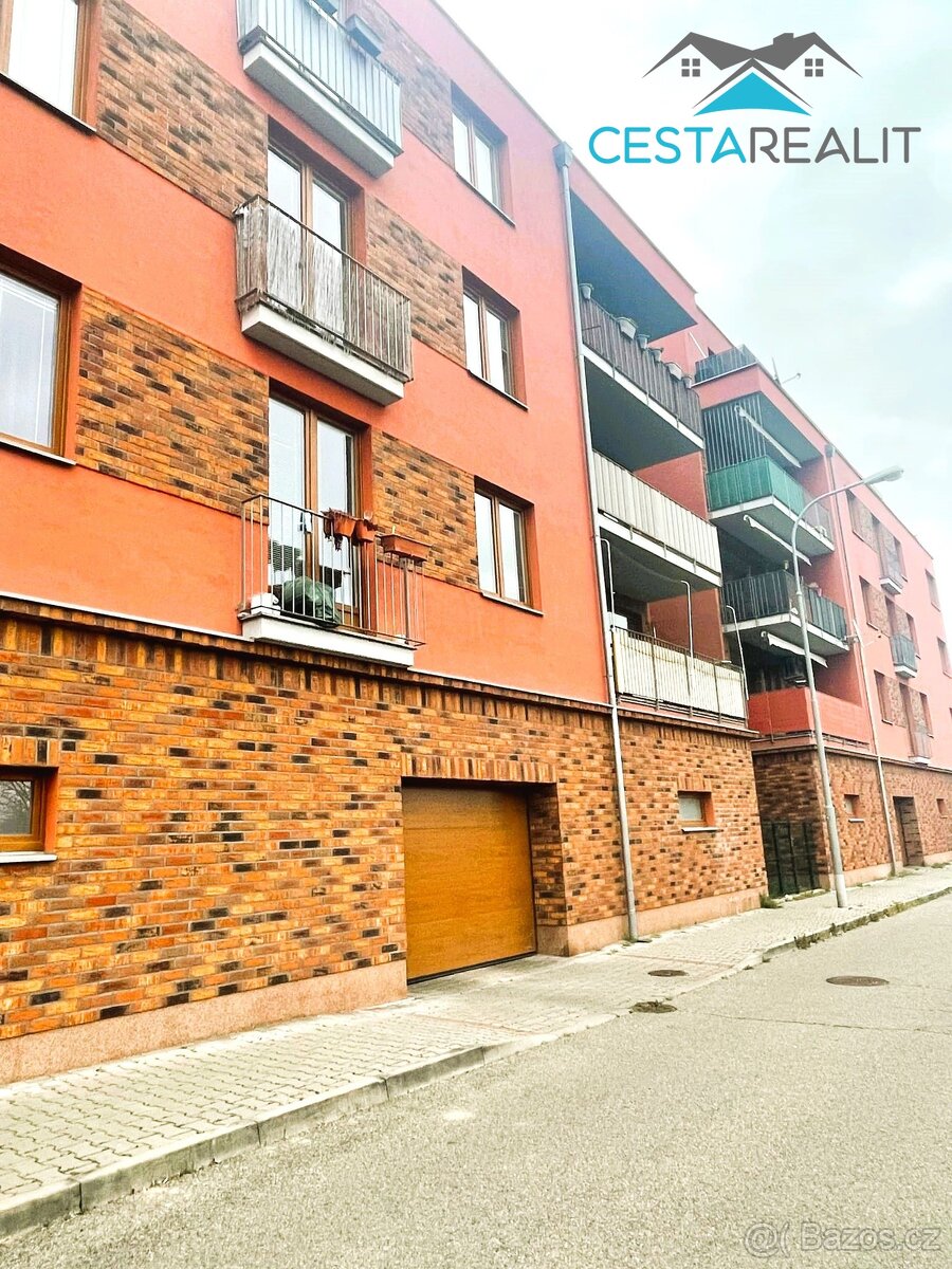Prodej garáže, 12 m2 - Brno - Starý Lískovec, ev.č. 01039