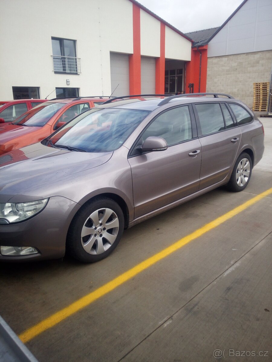 Škoda superb 2
