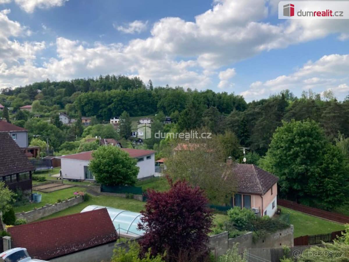 Prvorepubliková vila 5+kk, Senohraby