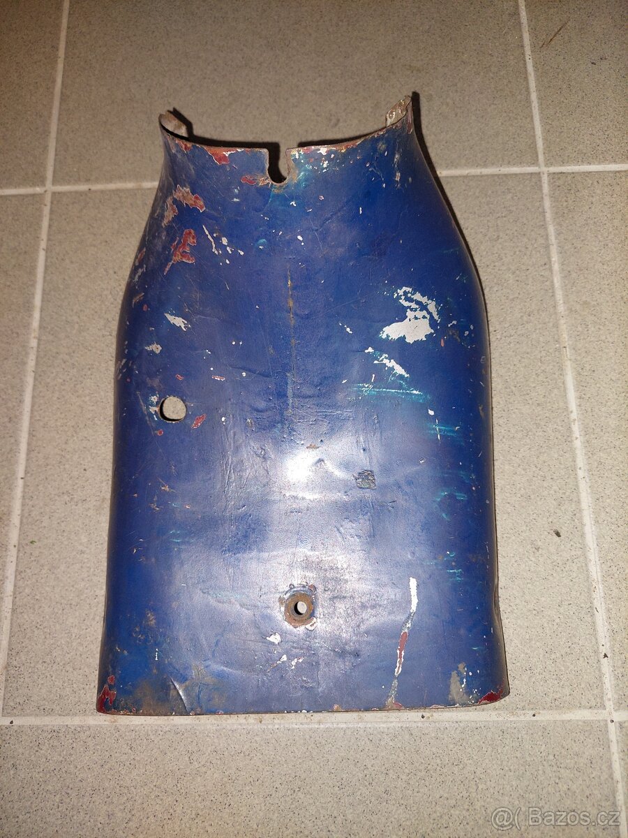 Jawa 550, 555 parez - prsicka