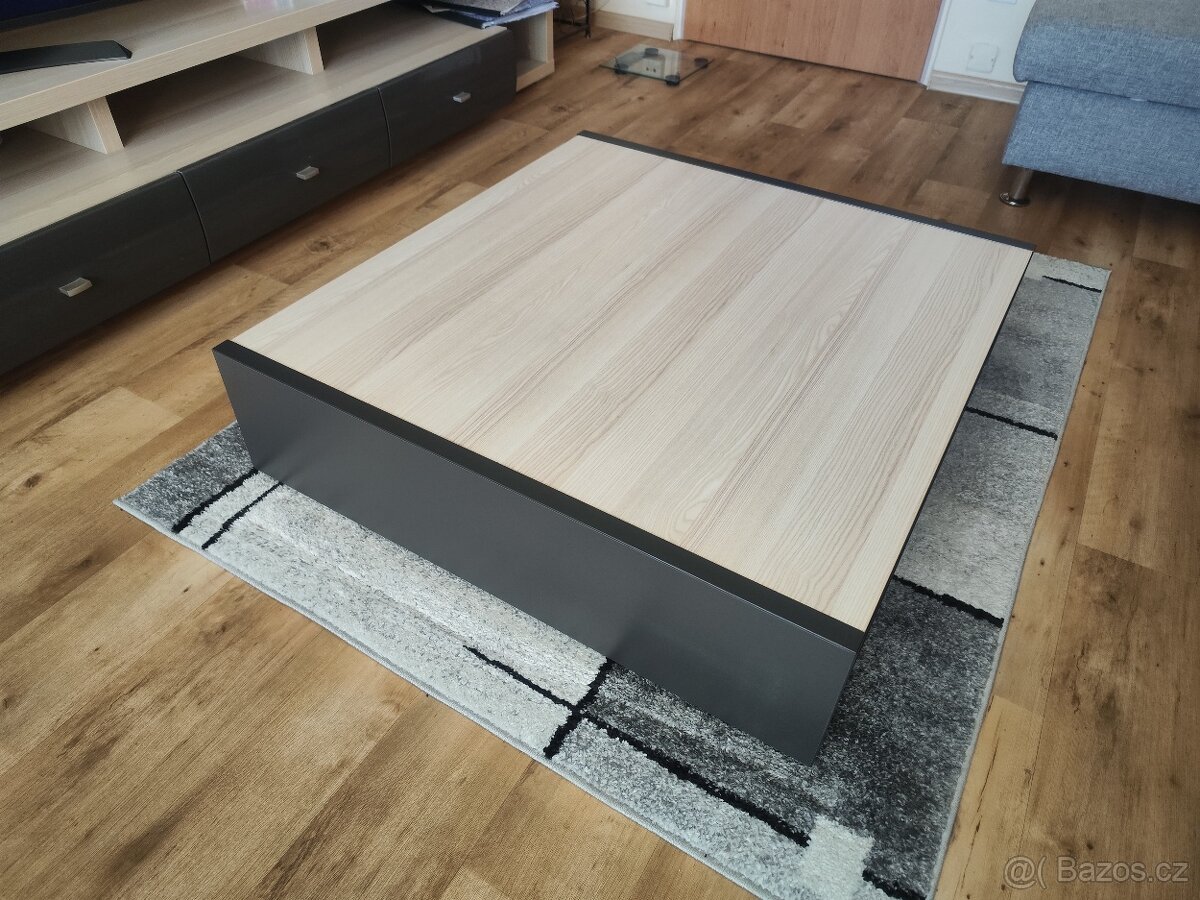 stůl do obyvacího pokoje