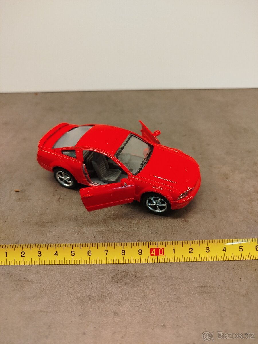 PRODÁM AUTO