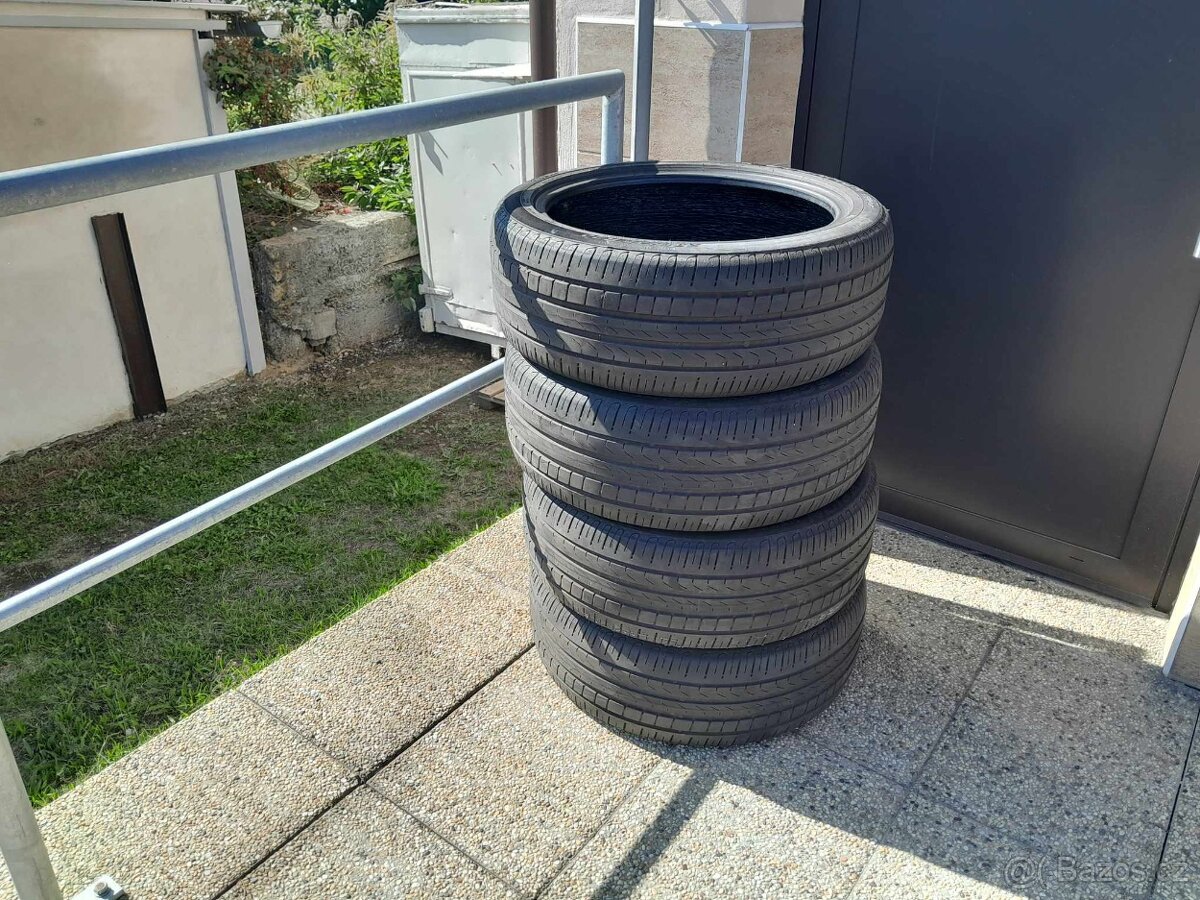 Pirelli Scorpion 235/45/r20
