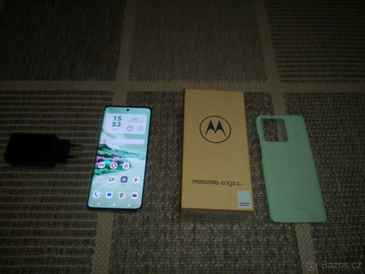 Predám motorolu edge 40 neo 12GB ram/256GB