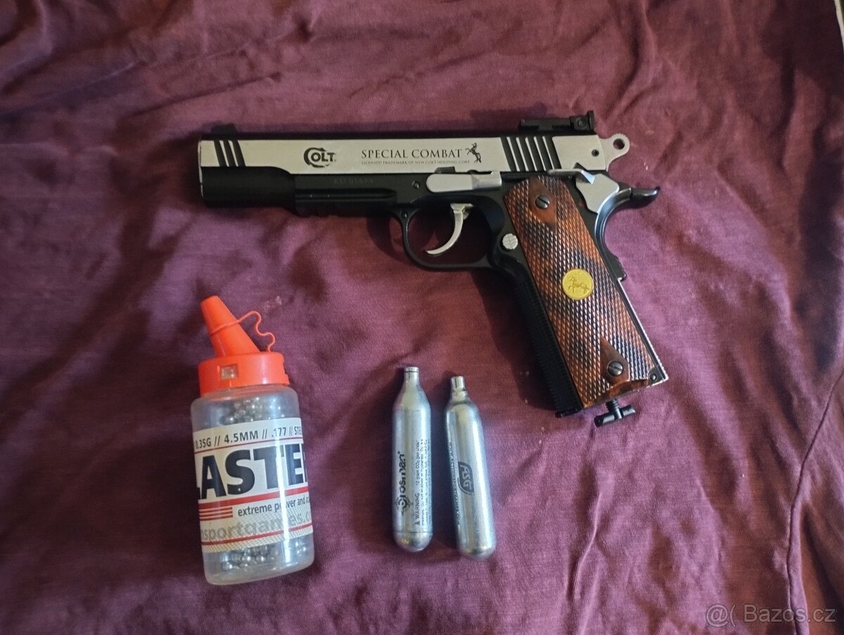 prodám vzduchovou pistoli umarex 1911 na co2
