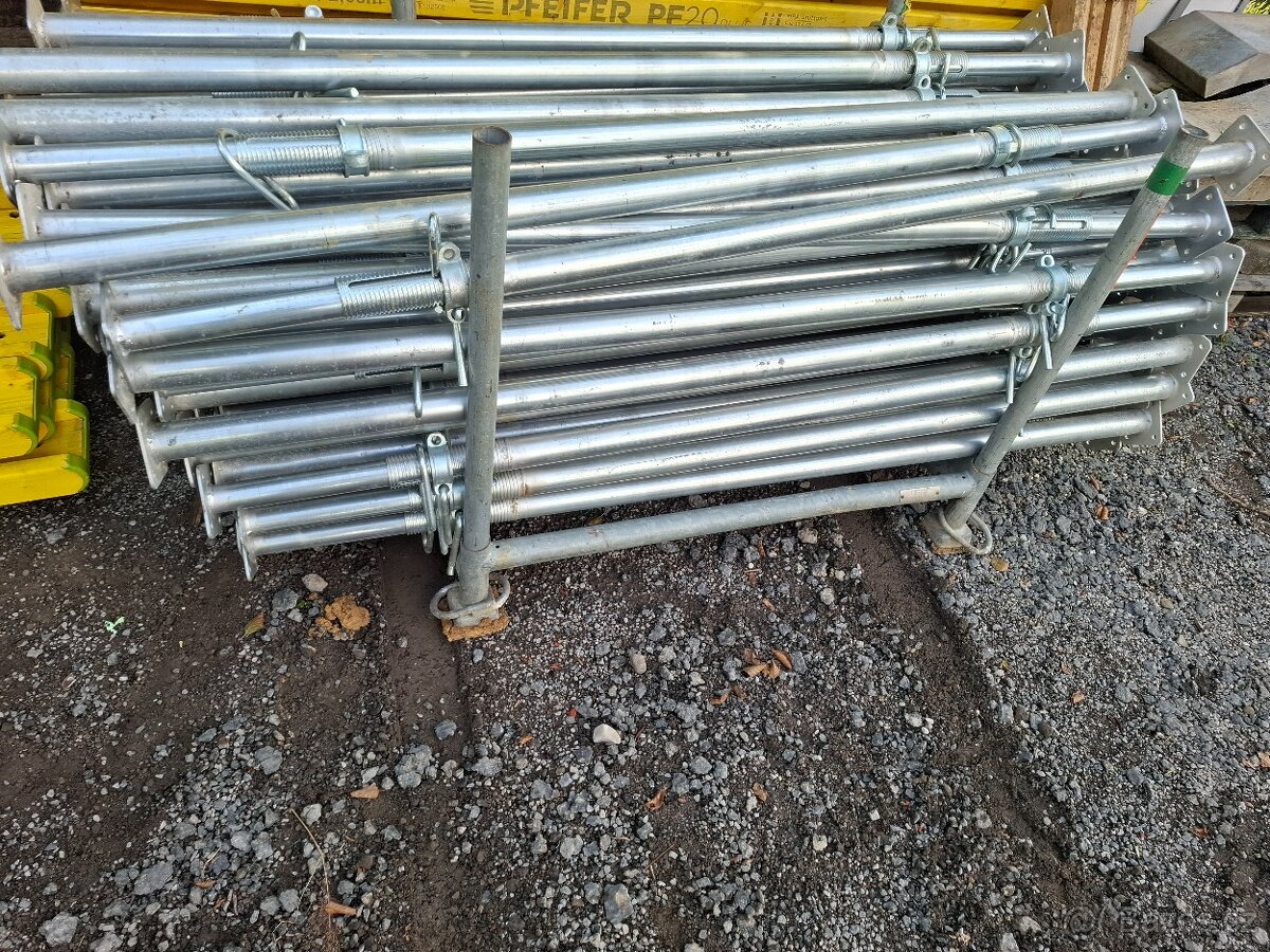 Prodám stavební stojky 14-20kN.