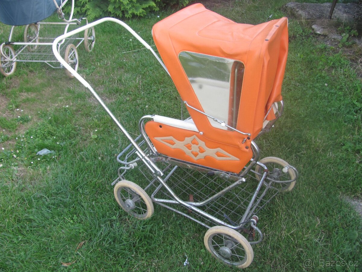 retro kočárek
