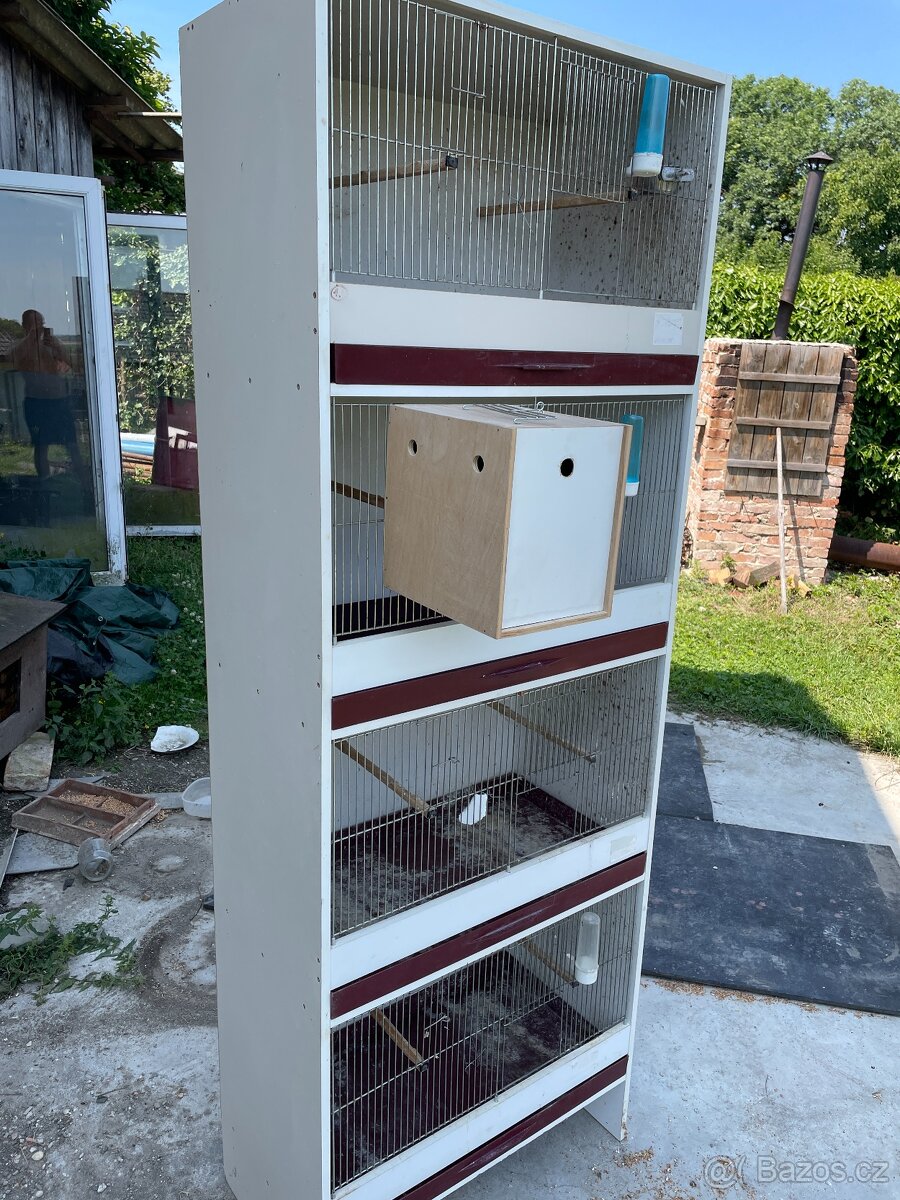 hnízdní boxy