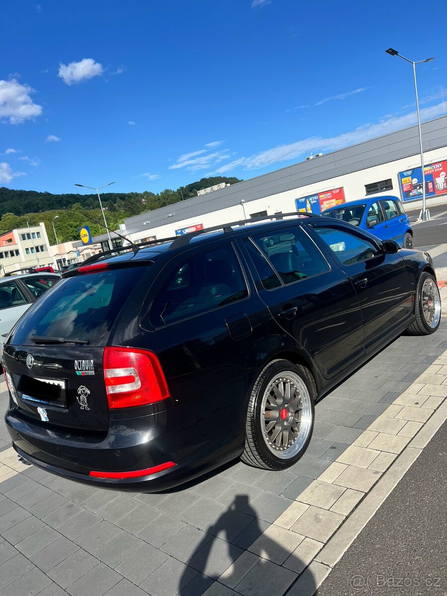 Škoda Octavia 2 RS