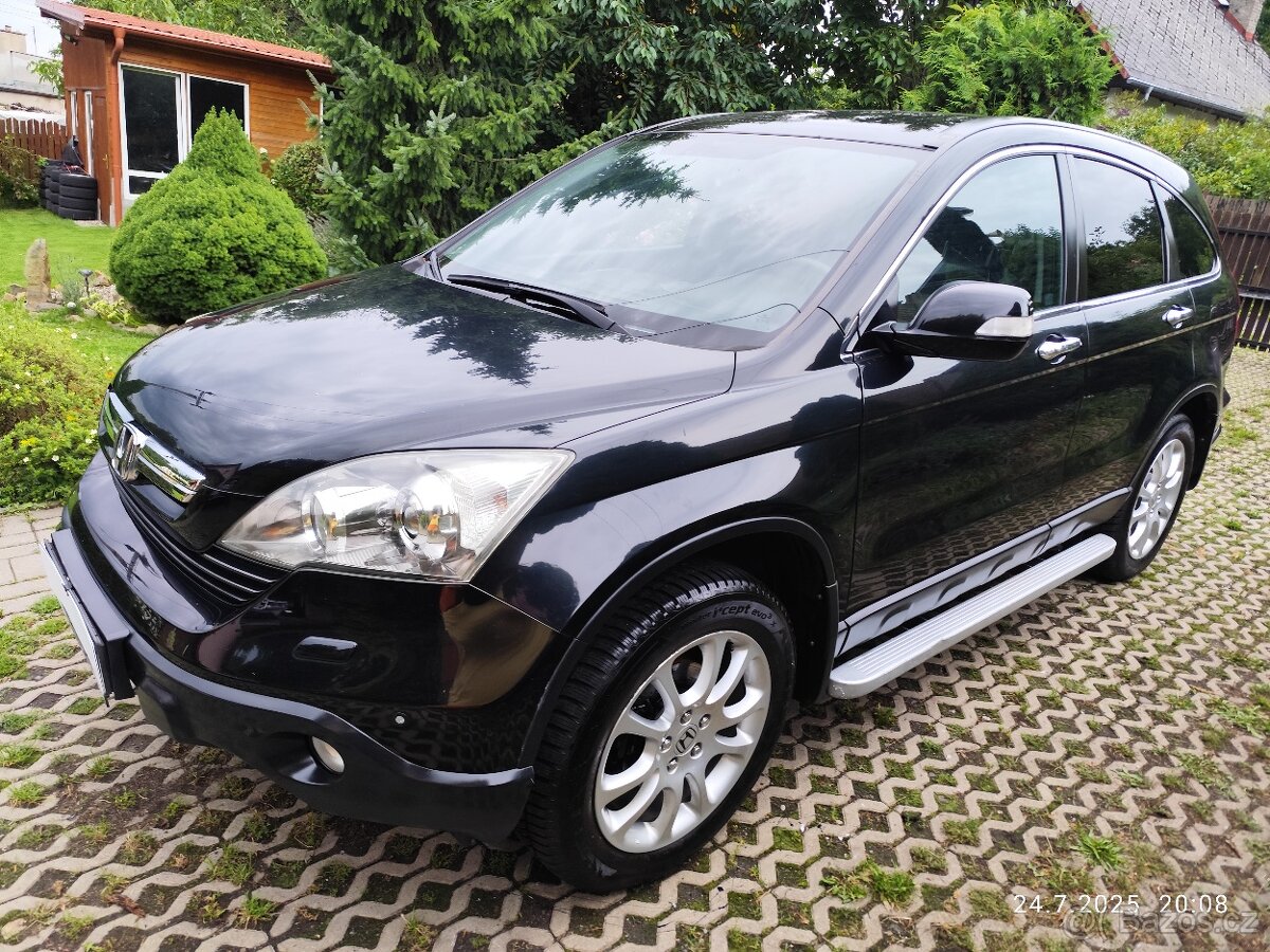 Honda CR-V, 1 majitel, nové v ČR, 147 tis km, 2009, executiv