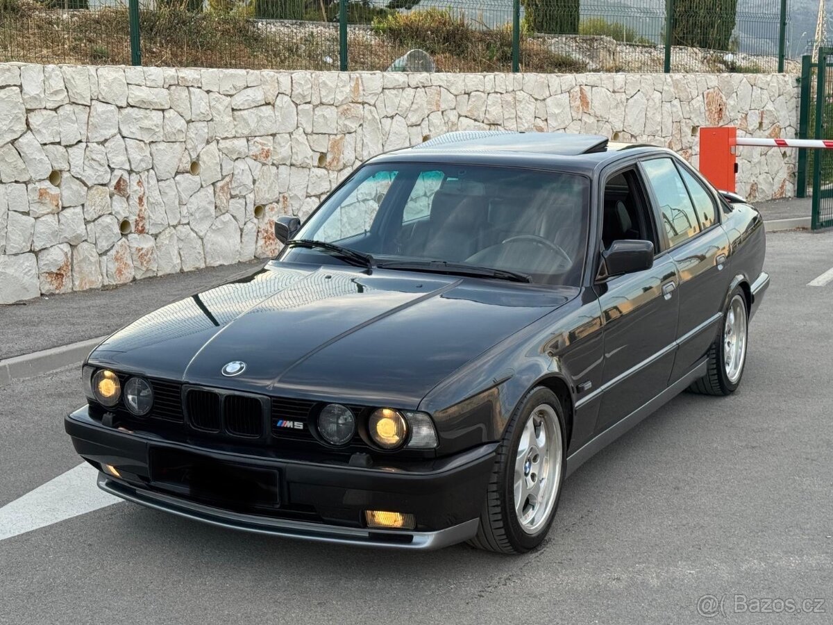 Prodám BMW M5 e34 DOHODA