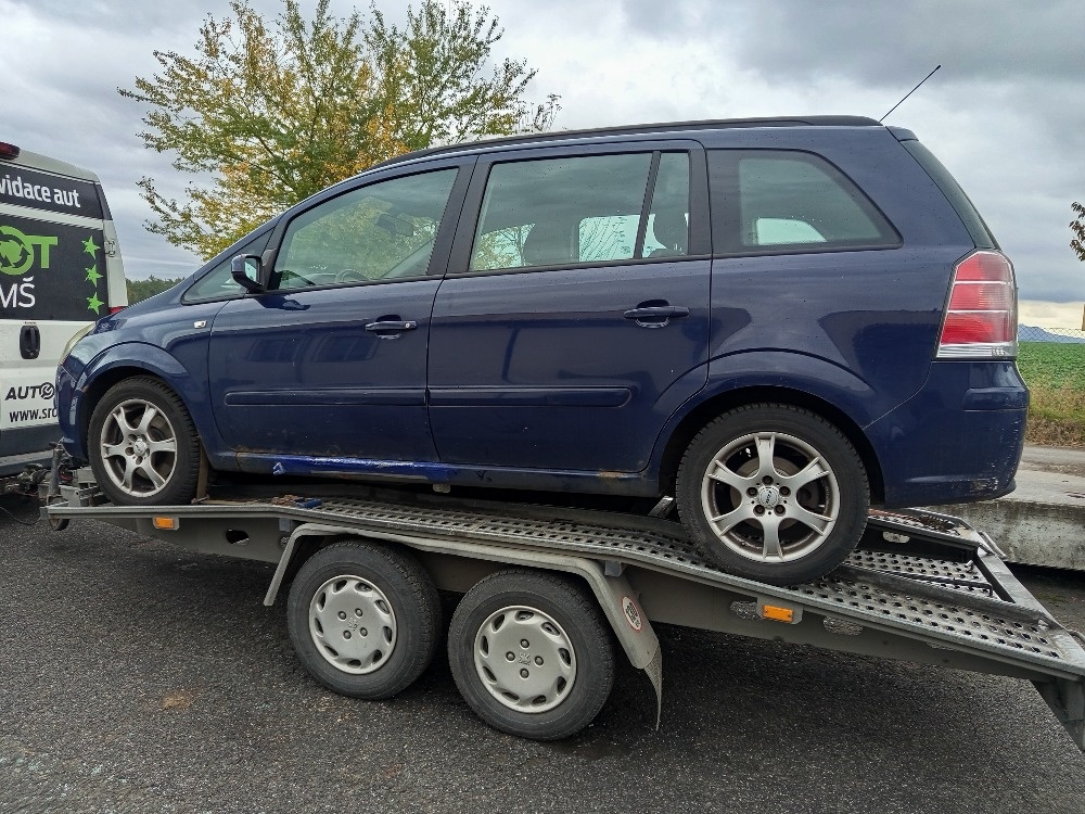OPEL ZAFIRA, R.2006, 1.9, 110KW NA ND