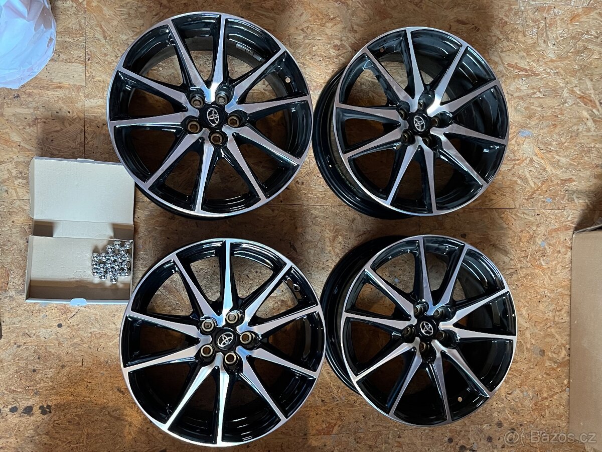 Toyota GR86 - ALU sada originál