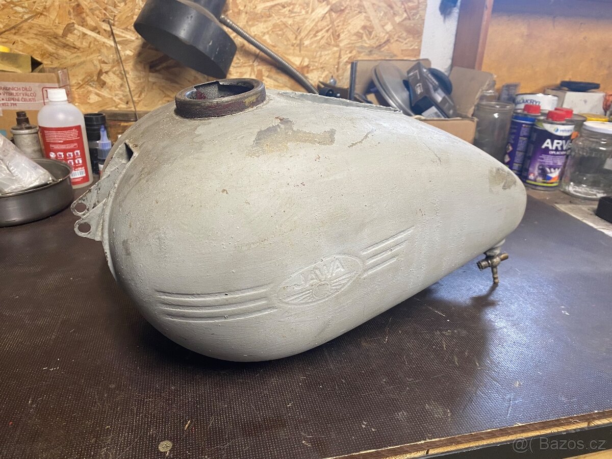 Nádrž Jawa Pérák 250/350