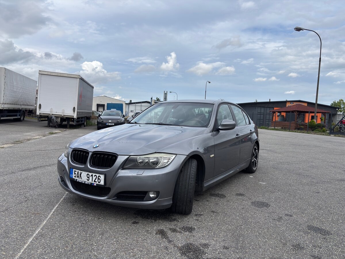 BMW e90 facelift 320d