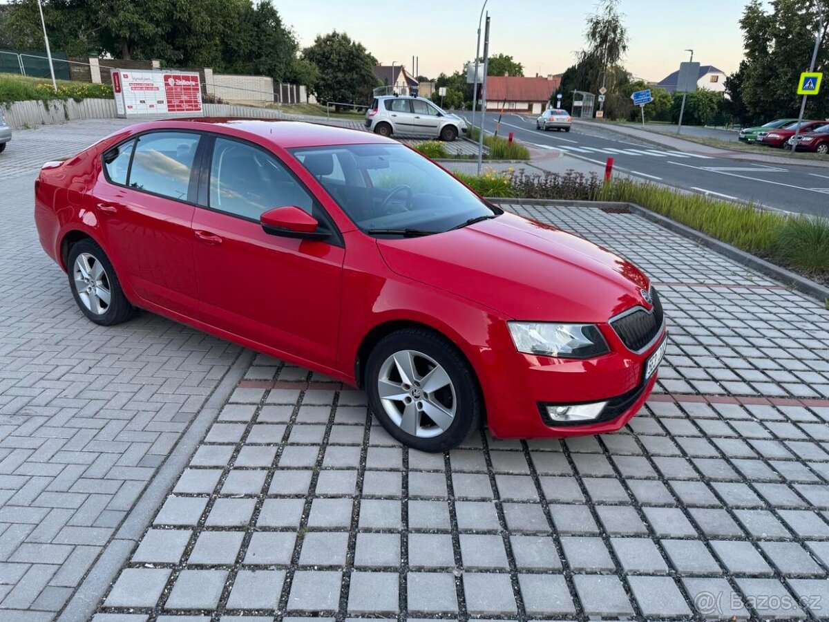 Škoda Octavia 1.6TDI r.v.2015 Ambition 81kW