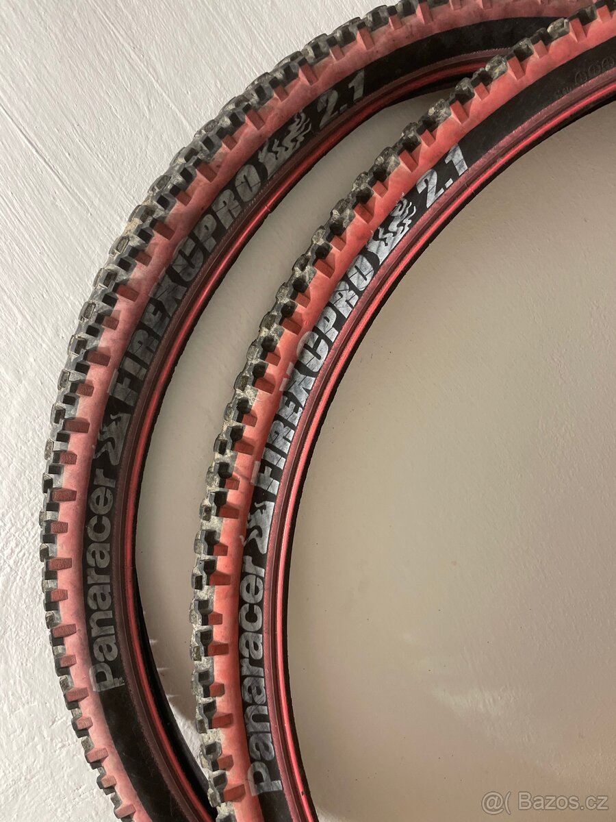 Plaste na kolo 26x2.1
