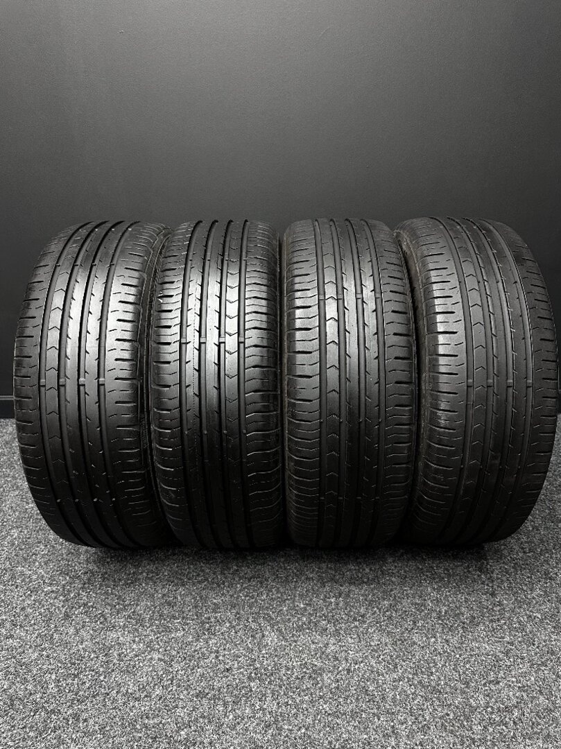 Sada pneu Continental 205/60/16 96V