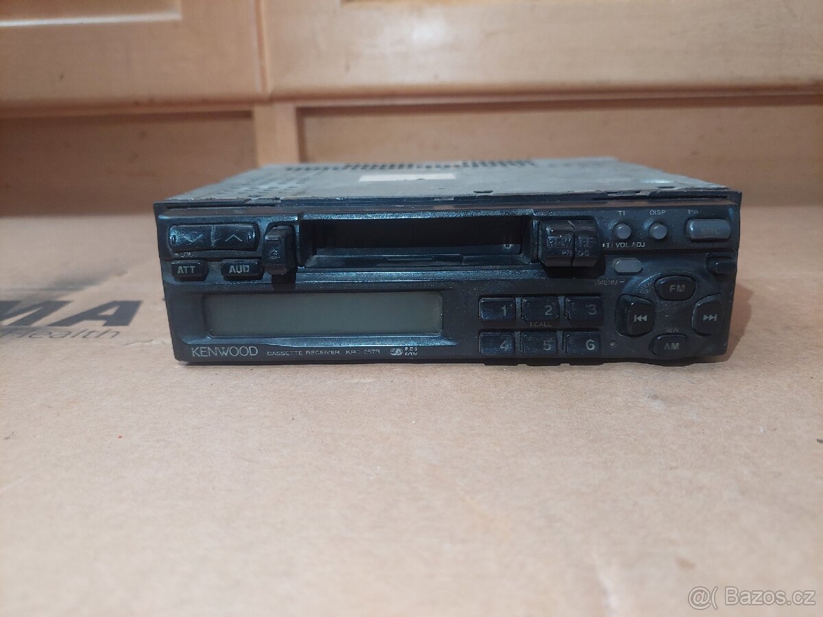 Retro autoradio Kenwood