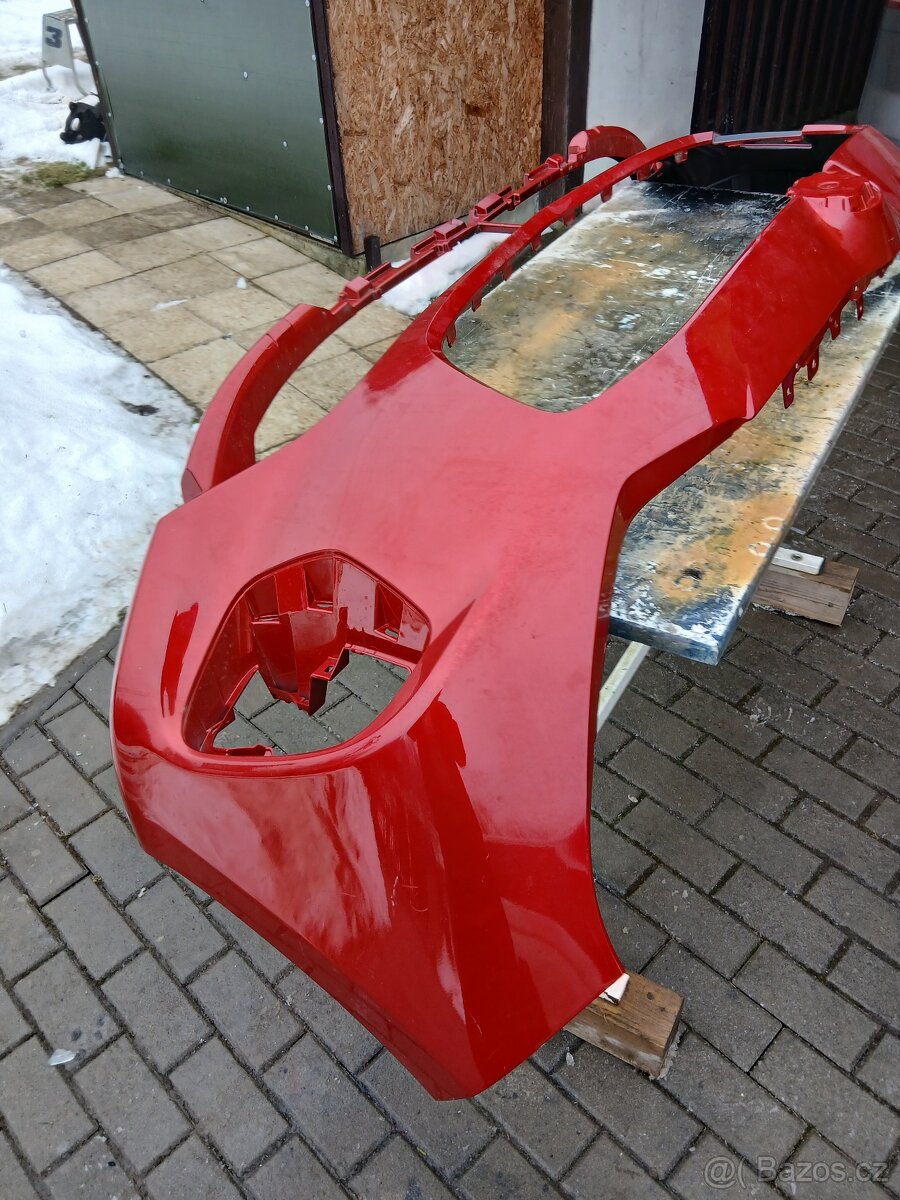 Přední nárazník Mazda 2, Toyota Yaris