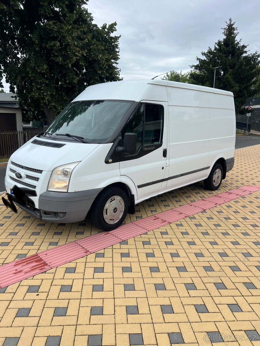 Ford tranzit 2.2tdci.74kw r.v 2014
