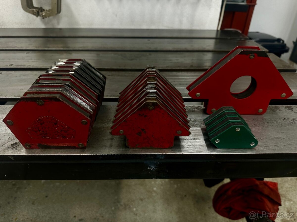 Svařovací magnety