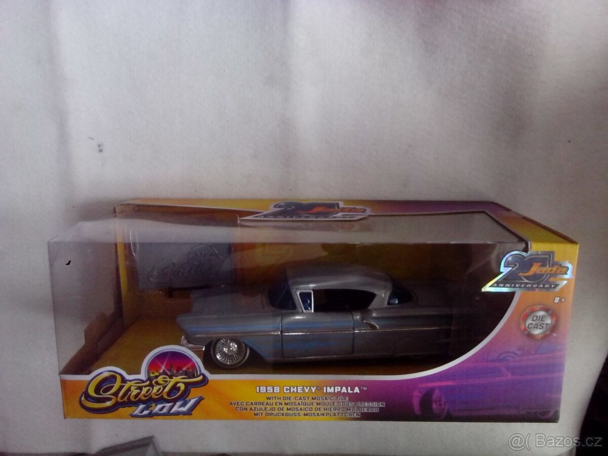 CHEVY IMPALA 1958 1/24