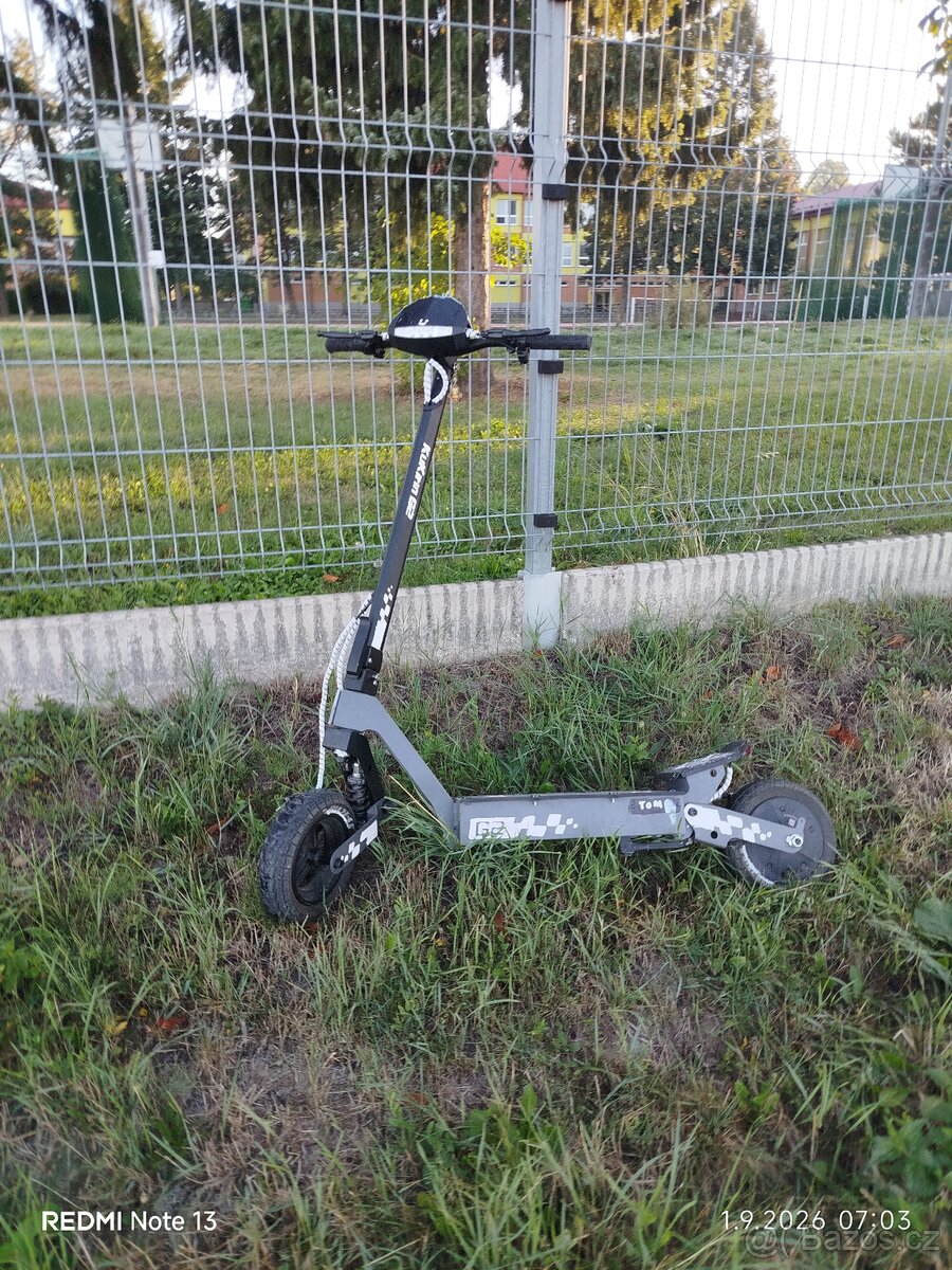 Prodám bílý kukirin G2