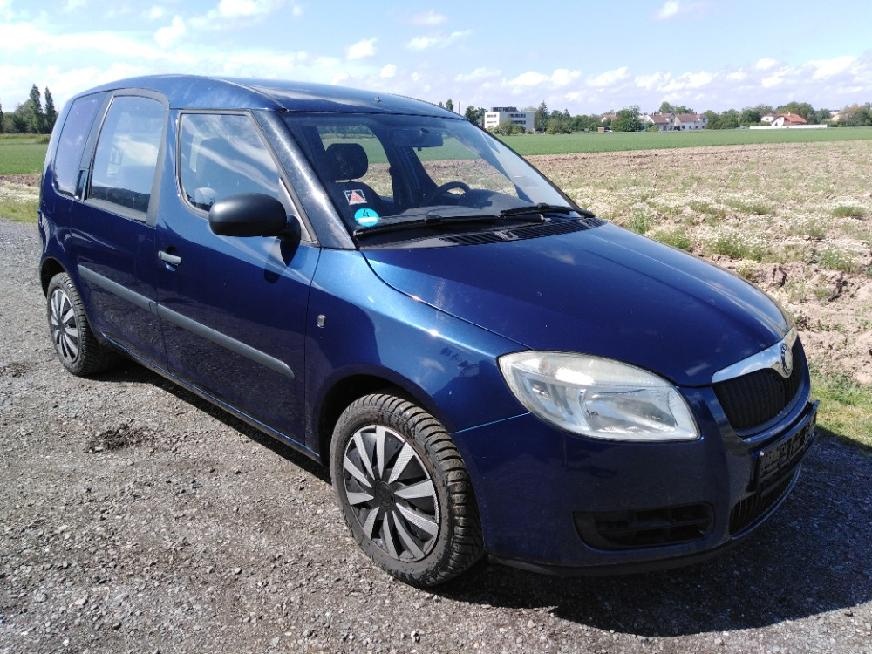 ŠKODA ROOMSTER 1,4 TDi  RV 2010,,S TAŽNÝM