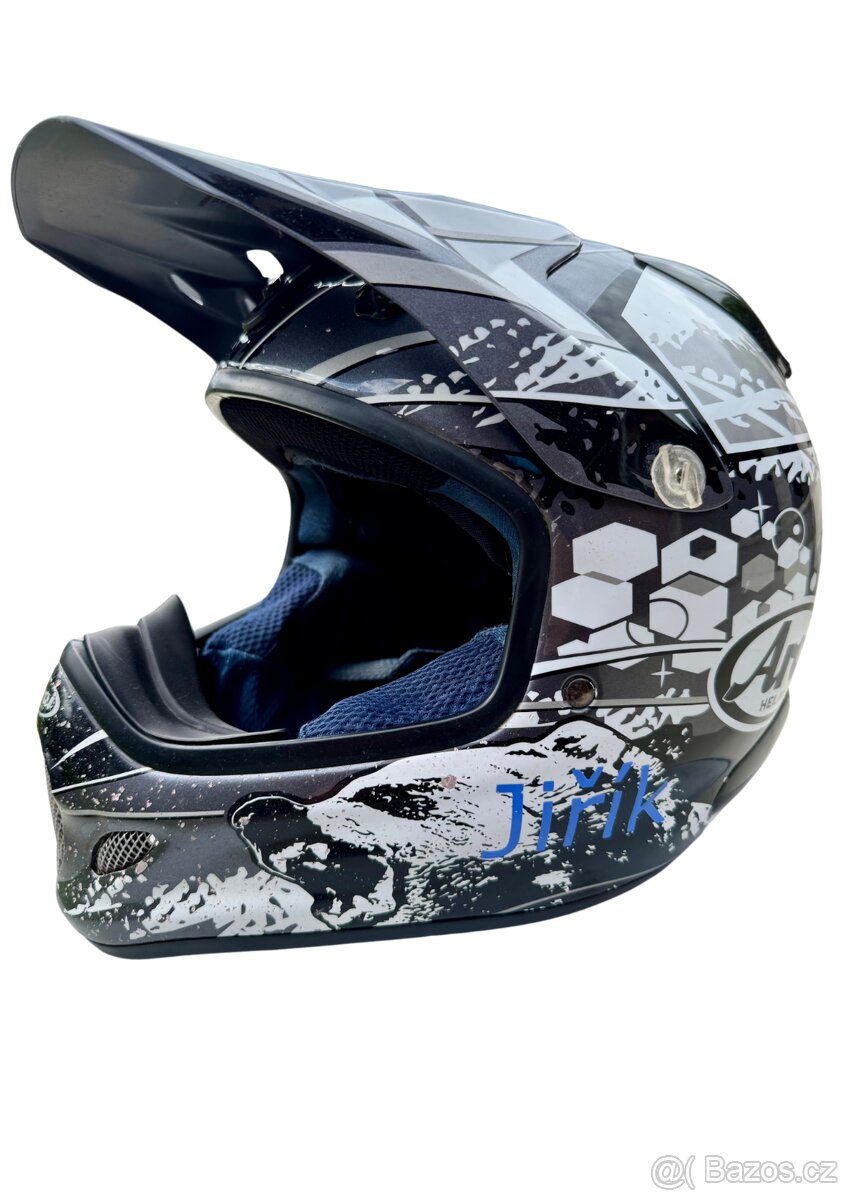 Arai VX-3, velikost XS