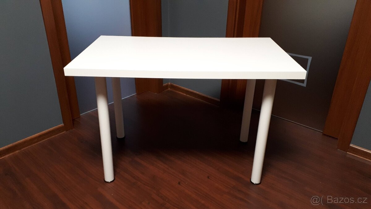 Prodám dětský psací stůl Ikea
