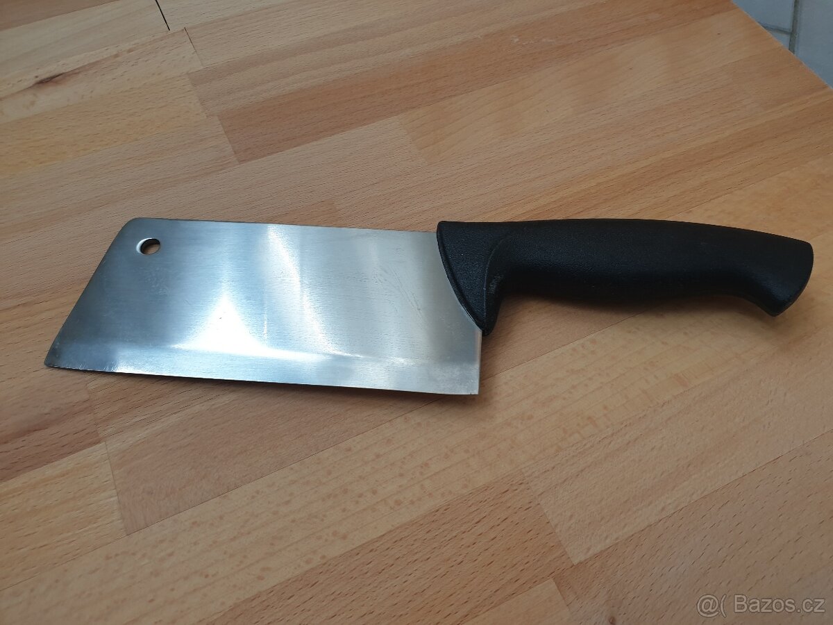Sekáček na maso, nerezová ocel, černá rukojeť