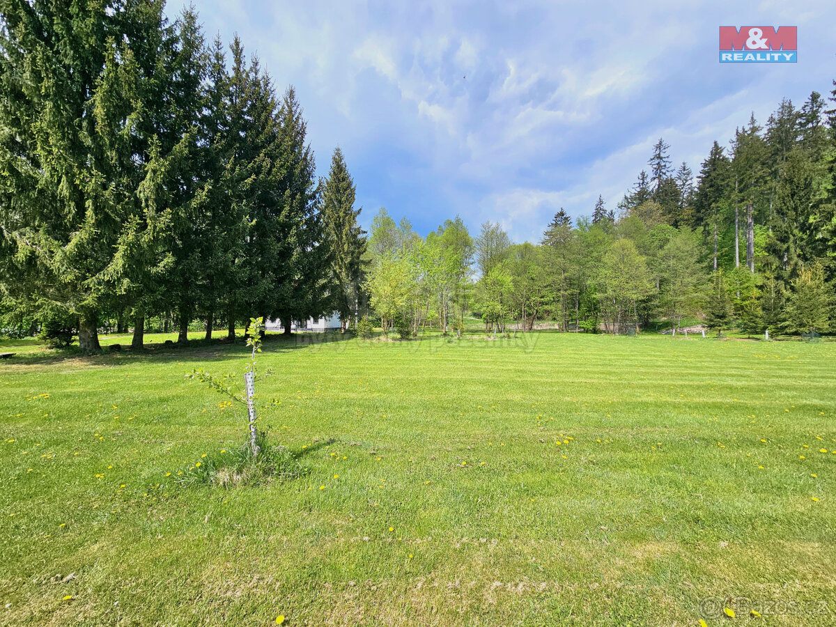 Prodej pozemku k bydlení, 1072 m², Nový Hrádek - Rzy