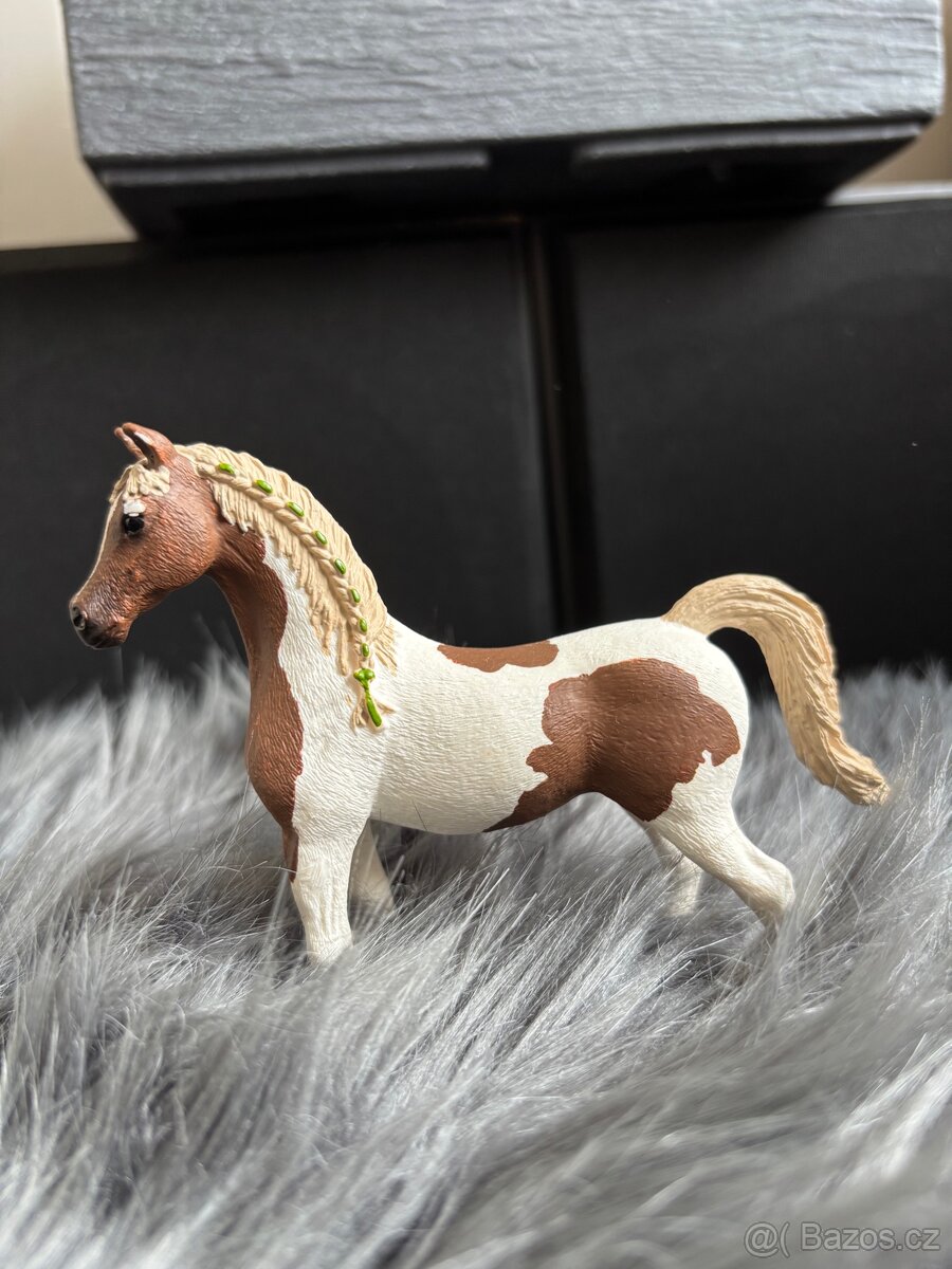 Schleich kůň